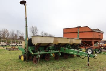 Main image John Deere 7000